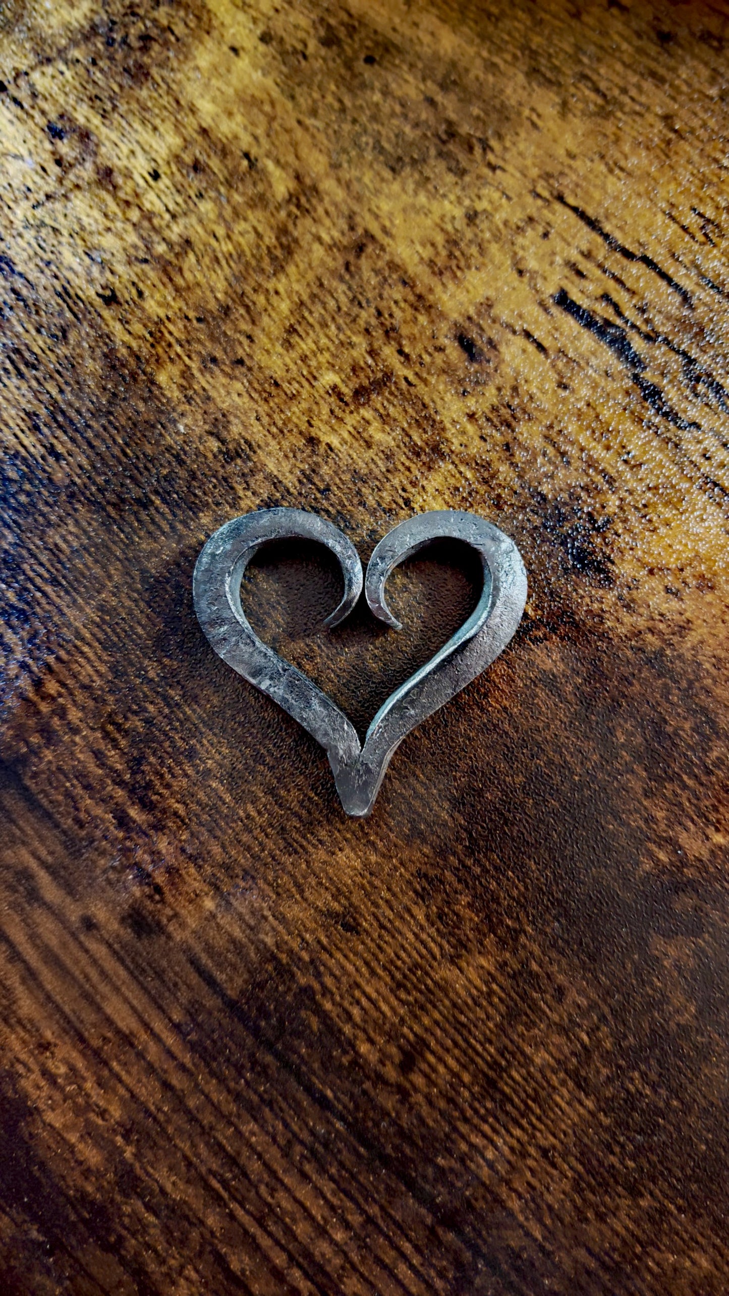 Hand-Forged Iron Heart – A Symbol of Strength & Love